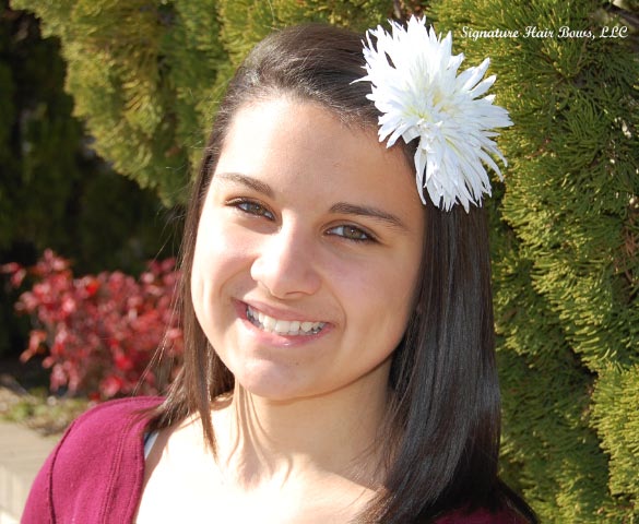 daisy hair clip