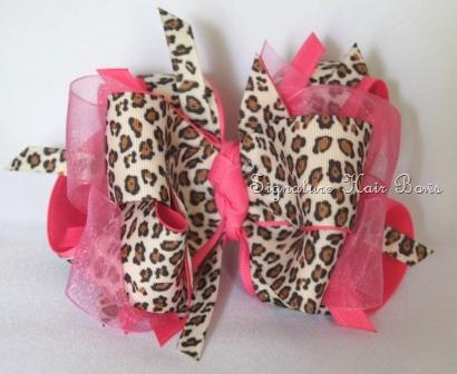 Super Wild Pink Leopard Bow