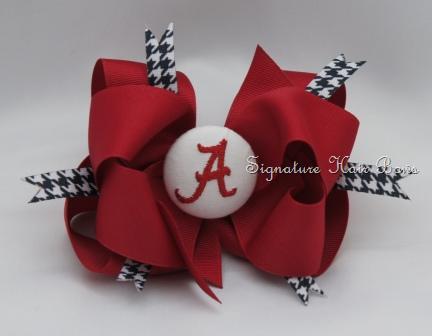 Bama Button Bow