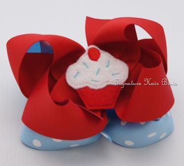 Shrimp 'n Grits Cupcake  Bow