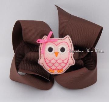 Brown Bow with Pink Owl Clippy
